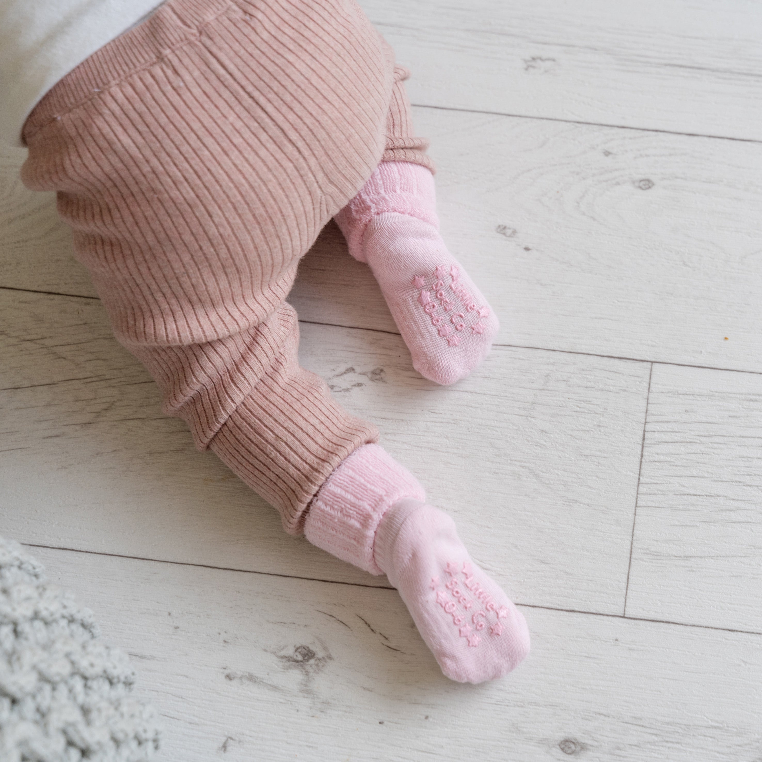 Cosy Stay On Winter Warm Non Slip Baby Socks - 5 Pack in Camille, Cloud Grey and Coral - 0-2 years