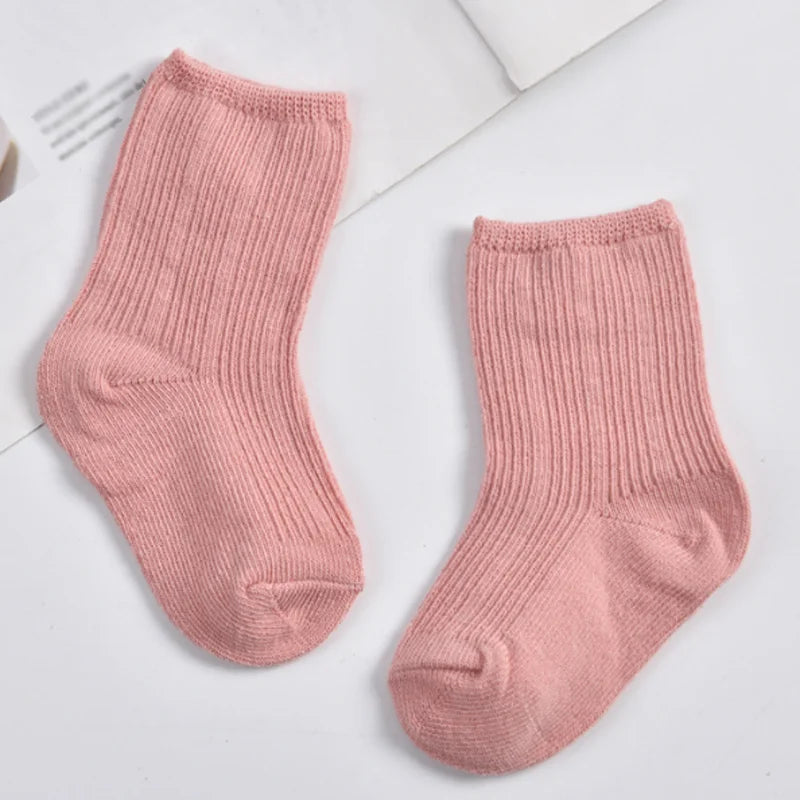 Cozy Baby Solid Color Socks 👶 The Perfect Comfort for Tiny Feet 💕